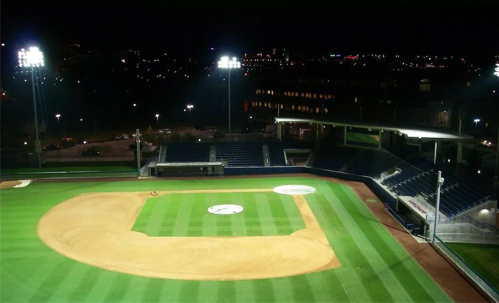 Мачты для стадионов